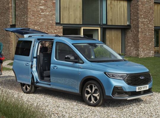 Espacio del maletero del Tourneo Connect, ideal para transportar bicicletas Espacio del maletero del Tourneo Connect, ideal para transportar bicicletas