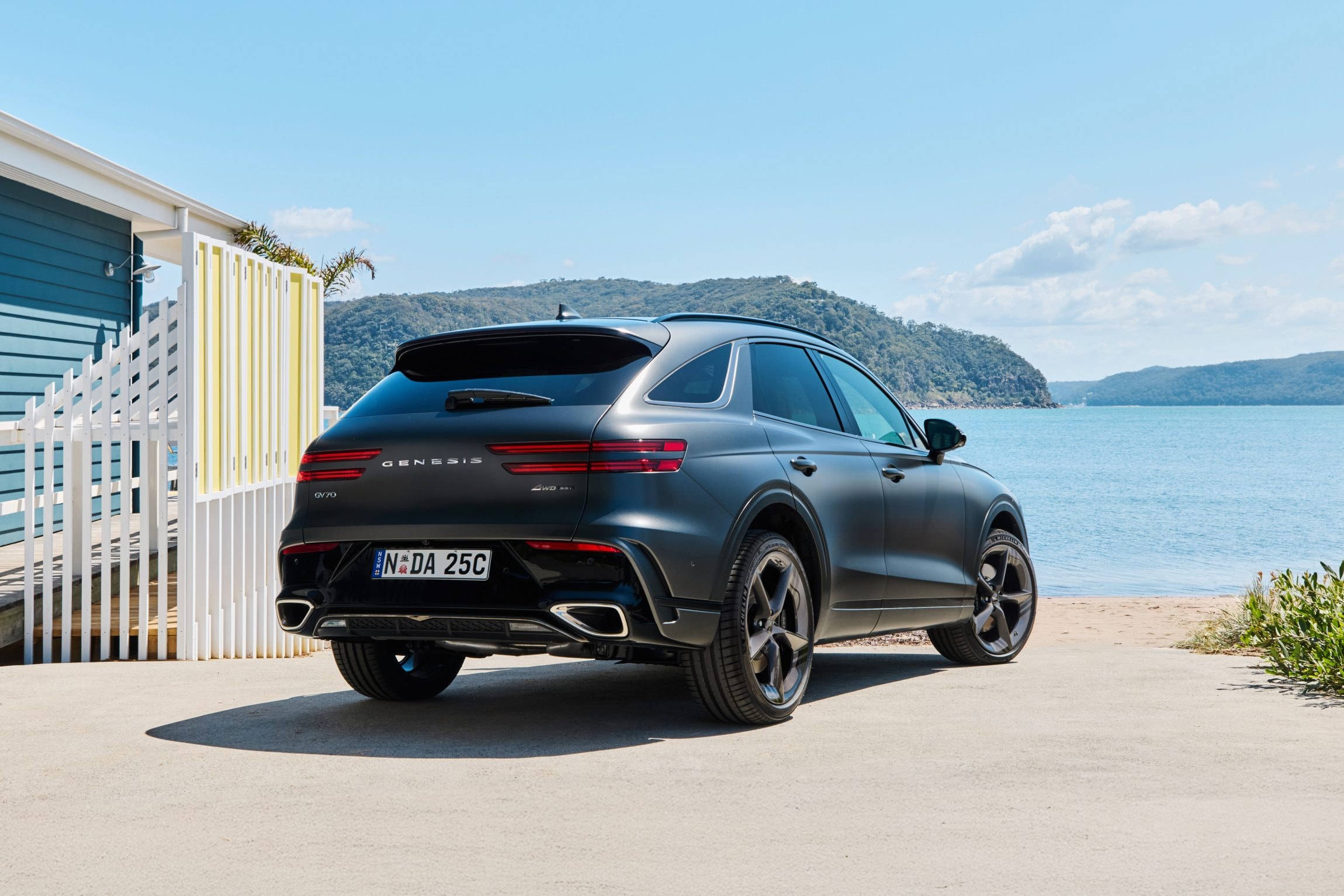 Genesis GV70