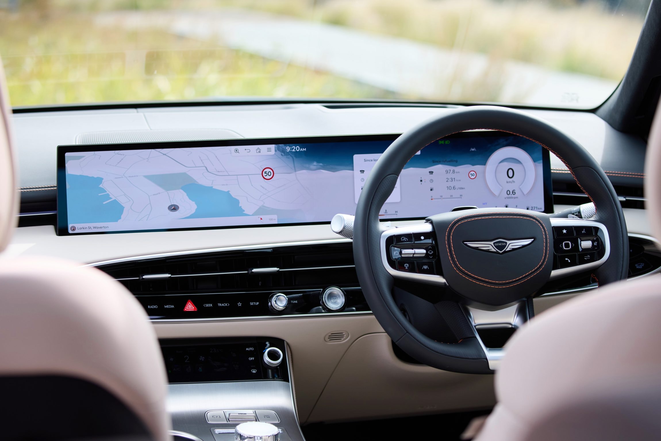 Genesis GV70