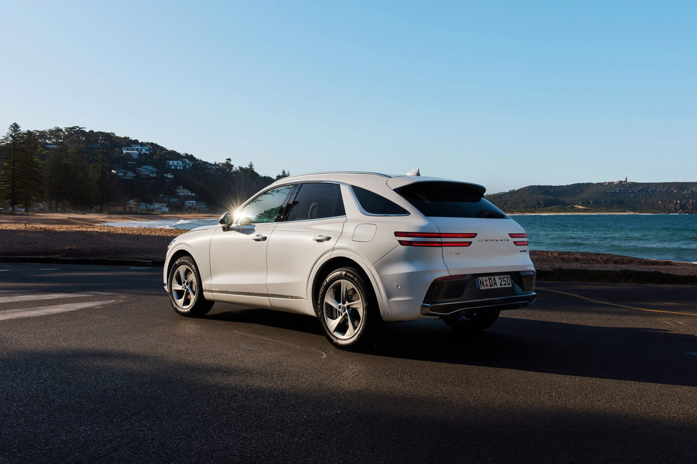 Genesis GV70