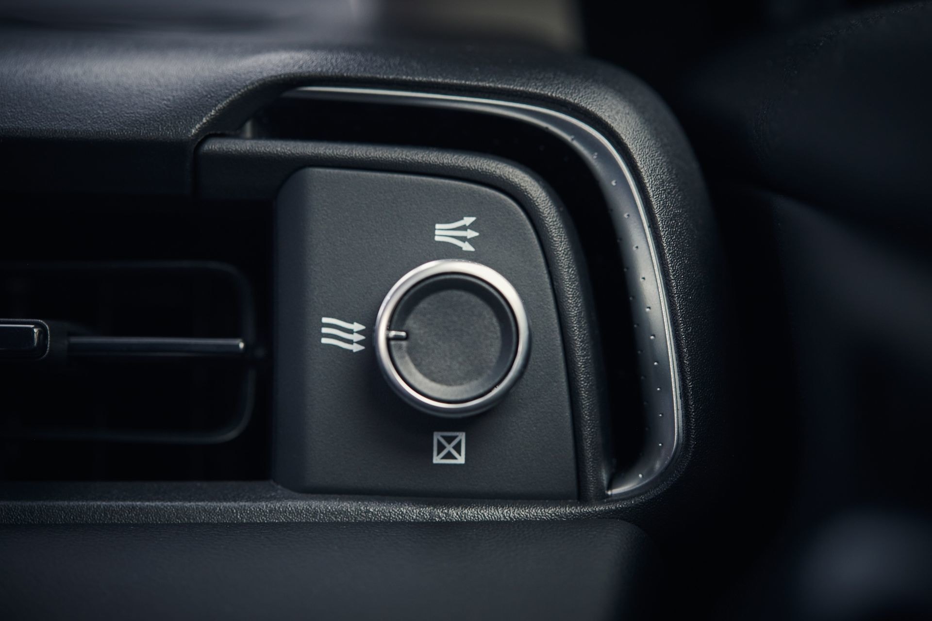 Control de luces en Honda HR-V, diseño intuitivo.
