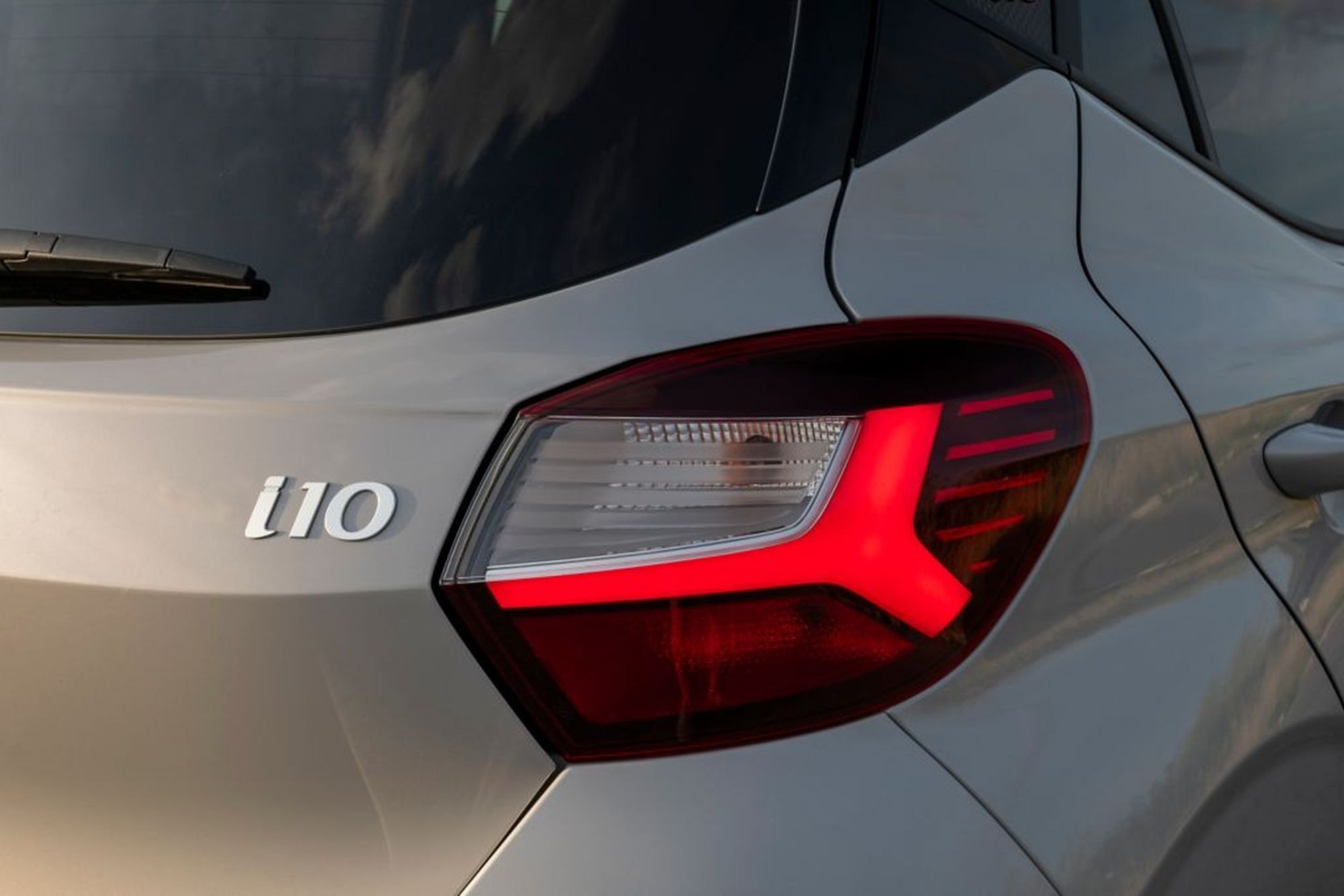 Logotipo N Line en el frontal del Hyundai i10