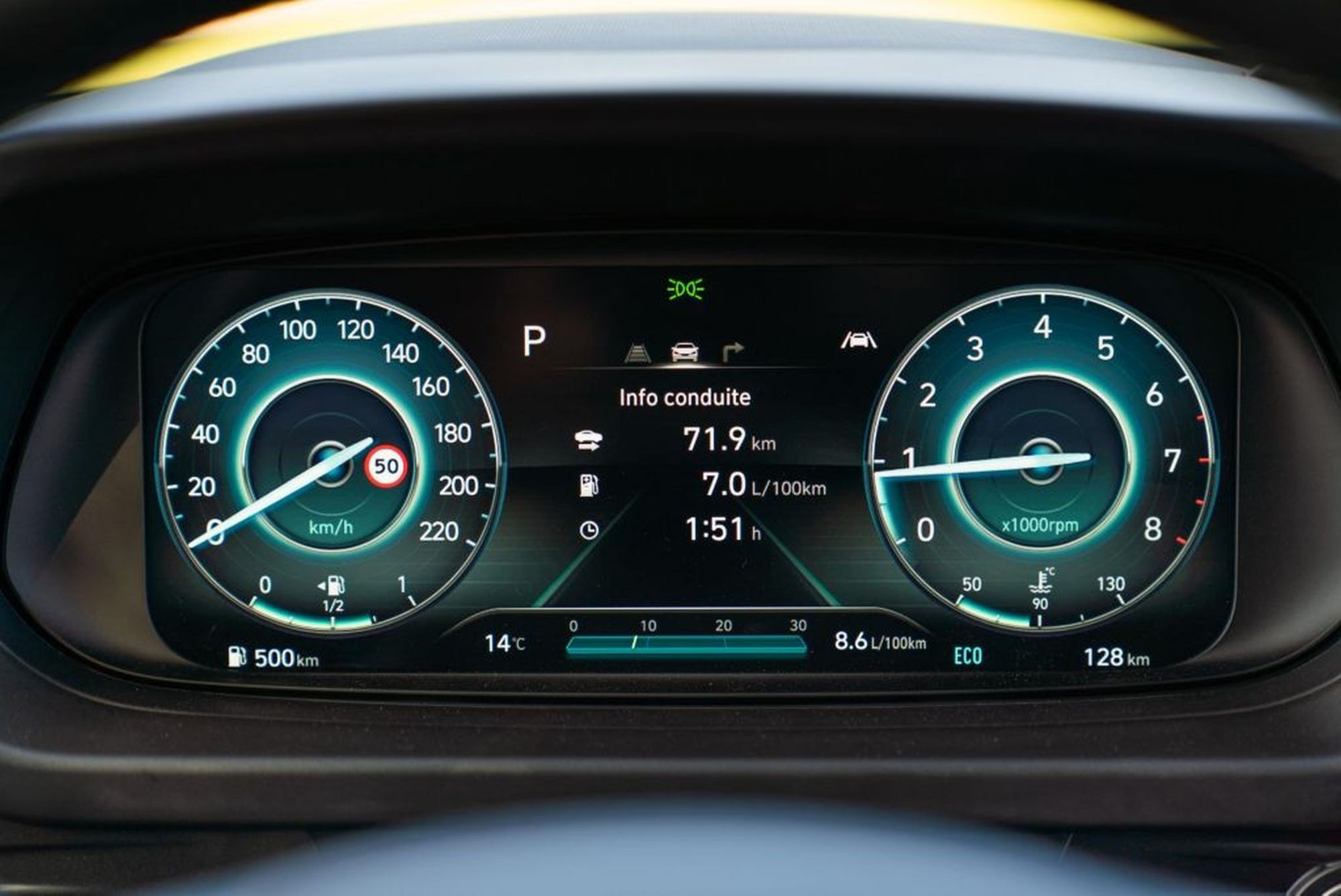 Diseño trasero del i20 que combina estética y funcionalidad en cada curva.