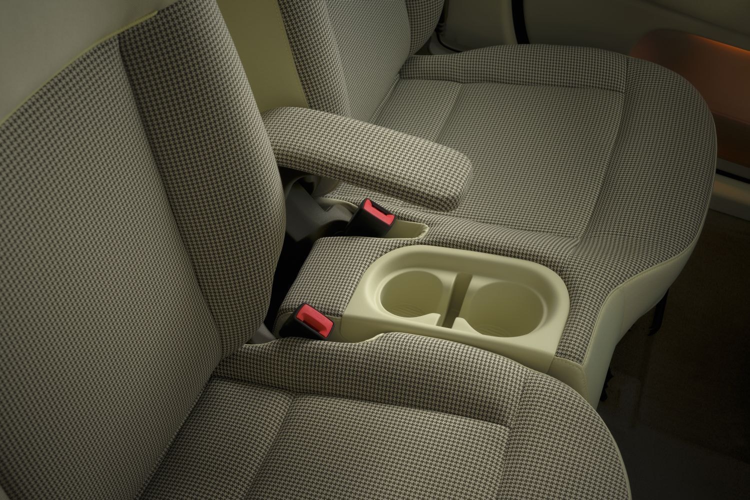 Desde el asiento del conductor, se aprecia la moderna instrumentación del Hyundai Inster.