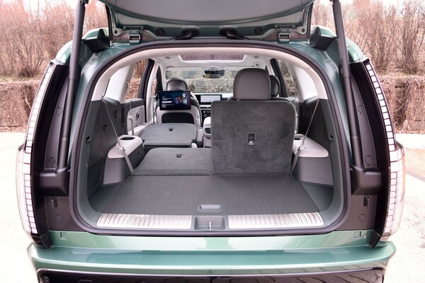 Hyundai Ioniq 9 Hyundai Ioniq 9