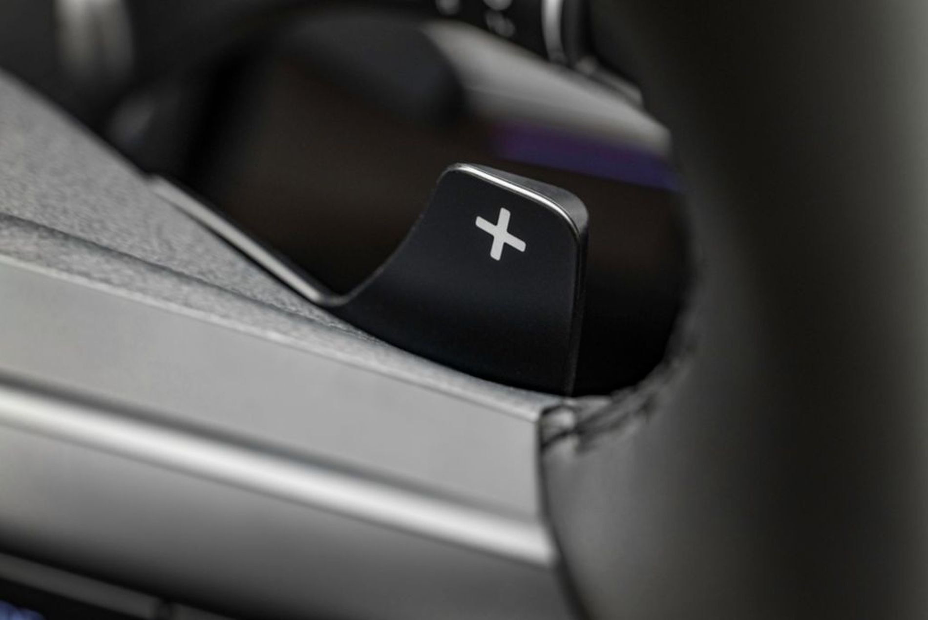 Comandos de ventilación del Hyundai Santa Fe Híbrido, modernos y intuitivos.