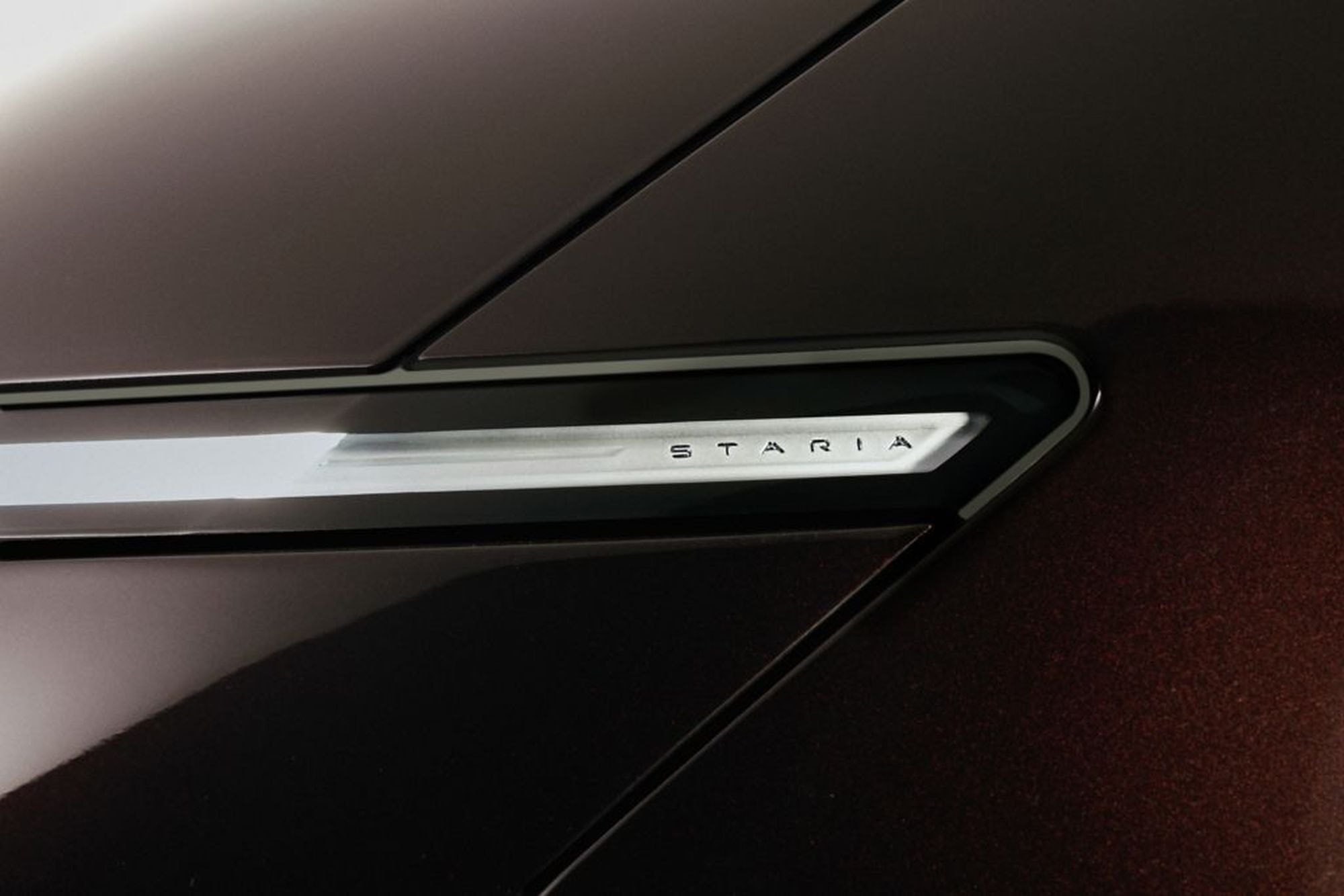 Hyundai Staria eléctrico