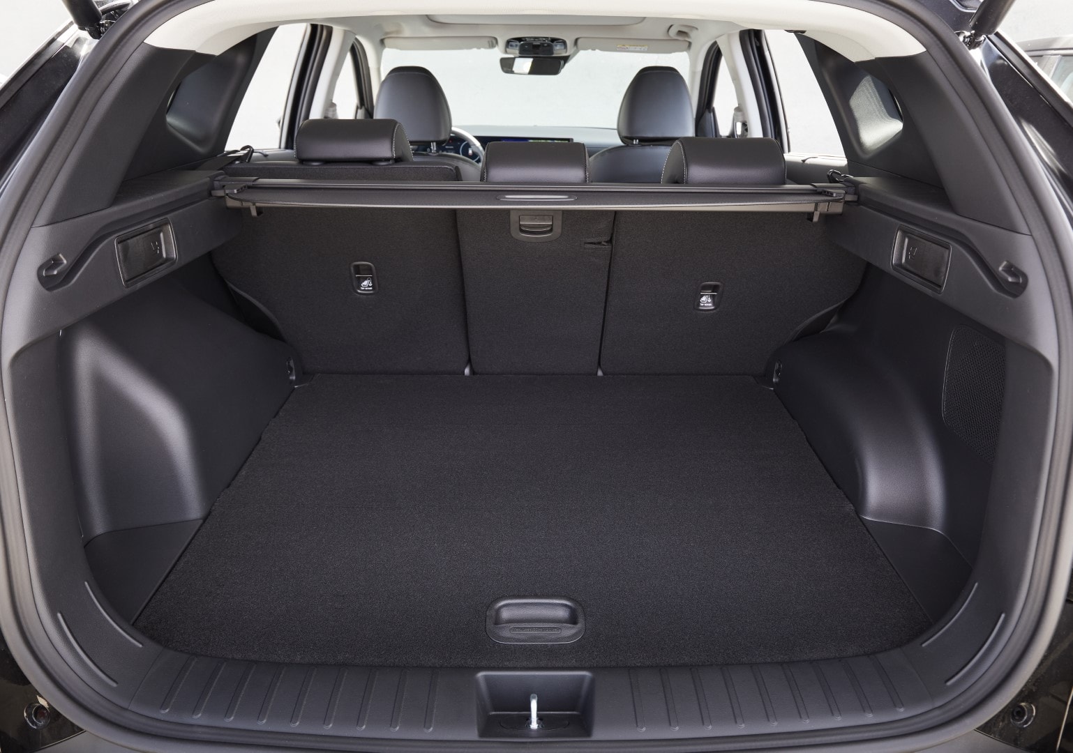 Vista del maletero del Tucson, espacioso y perfectamente acabado.