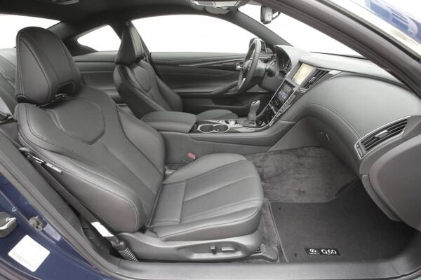 Infiniti Q60 Coupé Infiniti Q60 Coupé