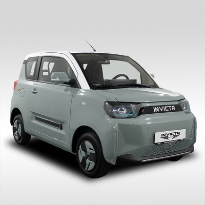 Vista angular del Invicta Pony, destacando su diseño urbano. Vista angular del Invicta Pony, destacando su diseño urbano.