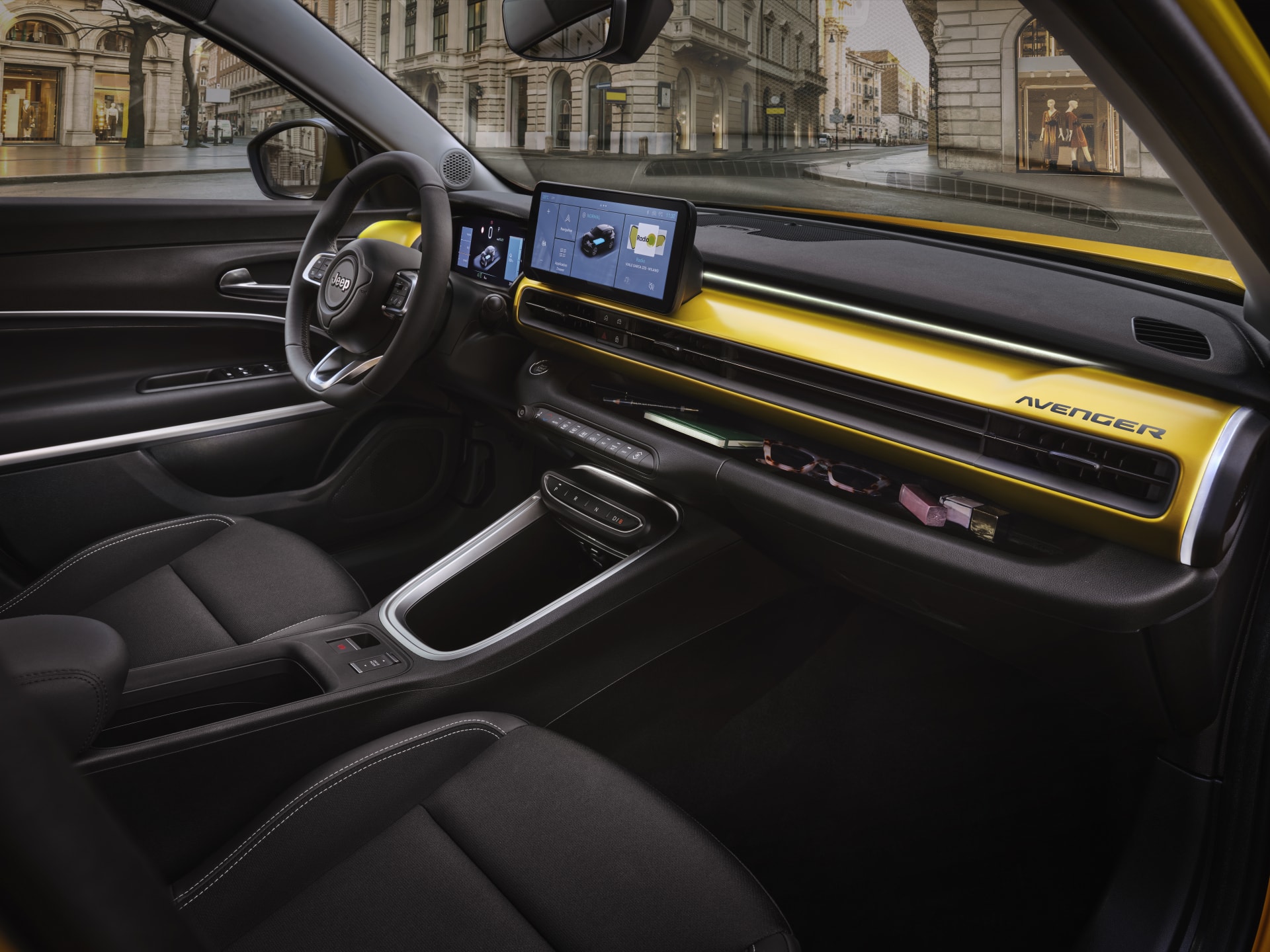 Detalle de los acabados interiores del Jeep Avenger eléctrico.