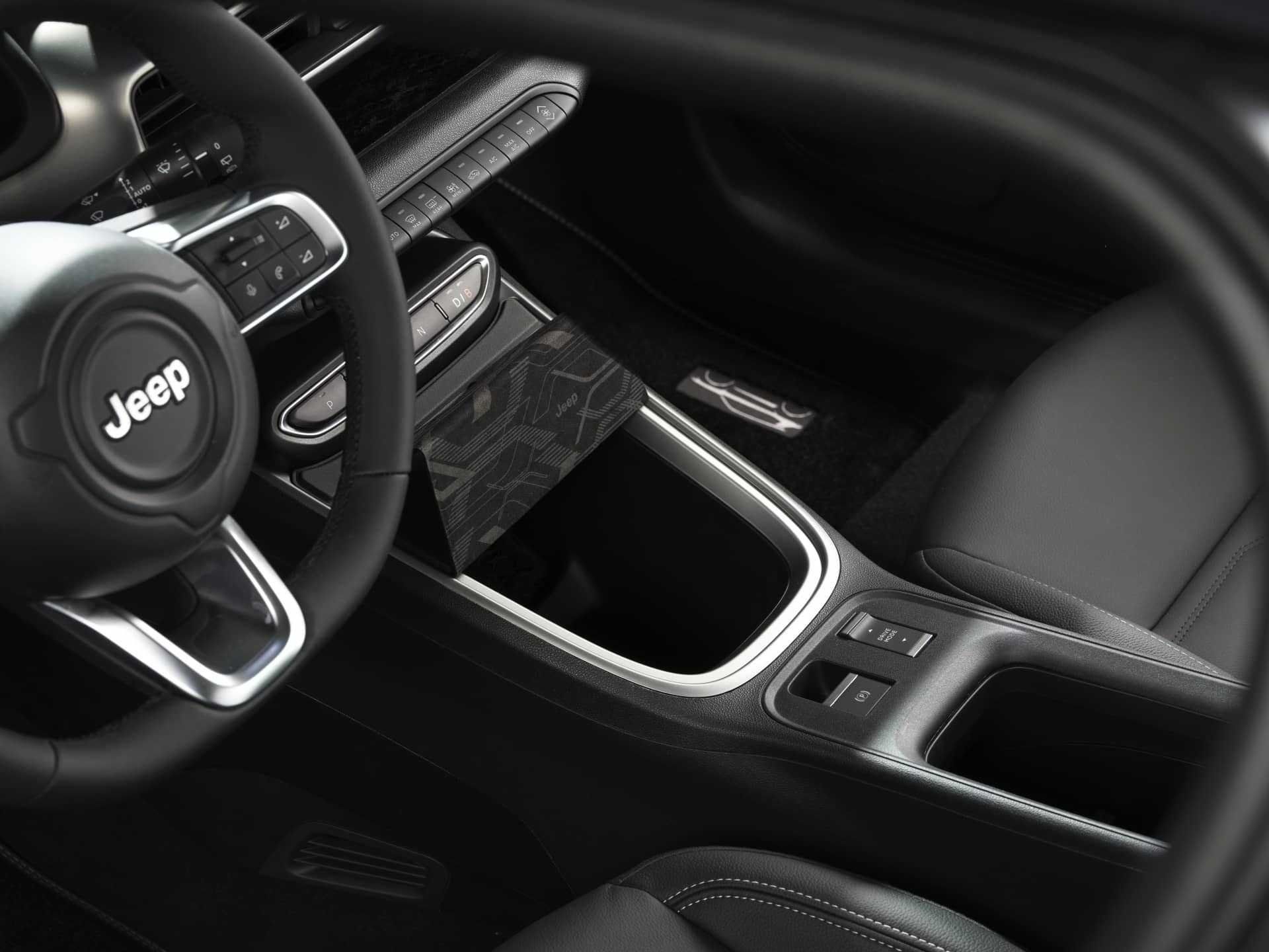 Repetición: la misma visión de la consola central del Jeep Avenger previamente evaluada.