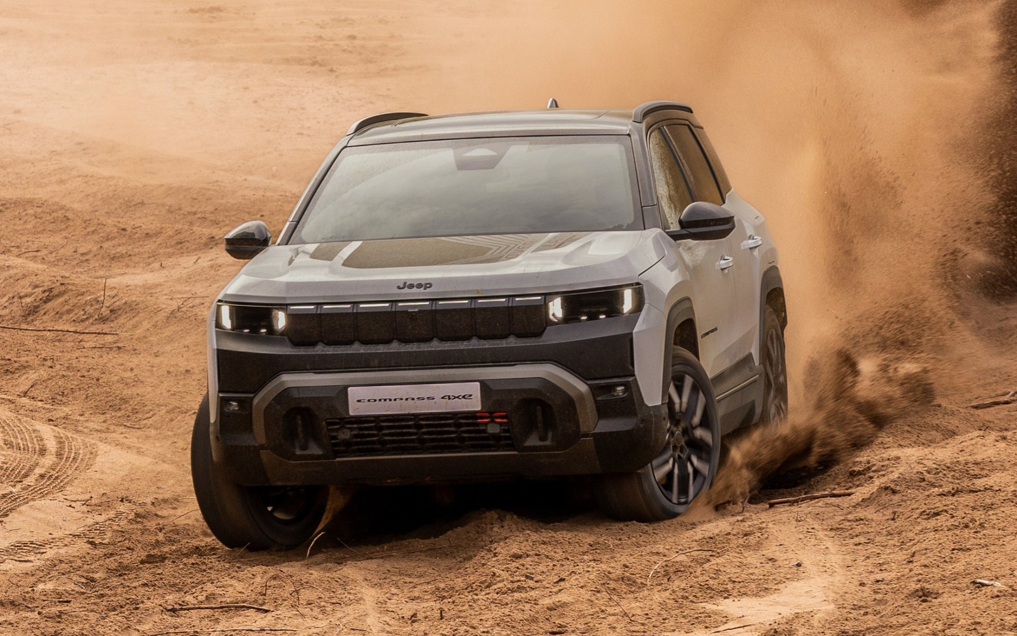 Jeep Compass Híbrido