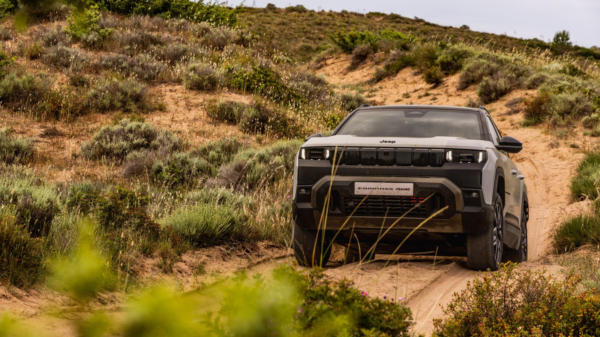 Jeep Compass Híbrido