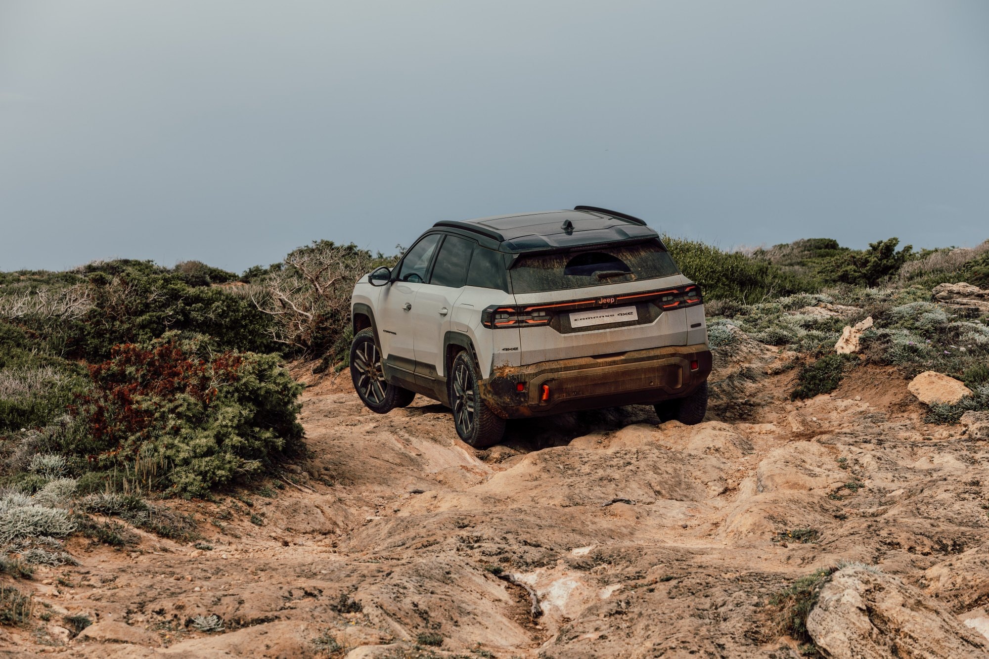 Jeep Compass Híbrido