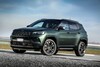 Perfil lateral del Jeep Compass Híbrido mostrando líneas y proporciones. Perfil lateral del Jeep Compass Híbrido mostrando líneas y proporciones.