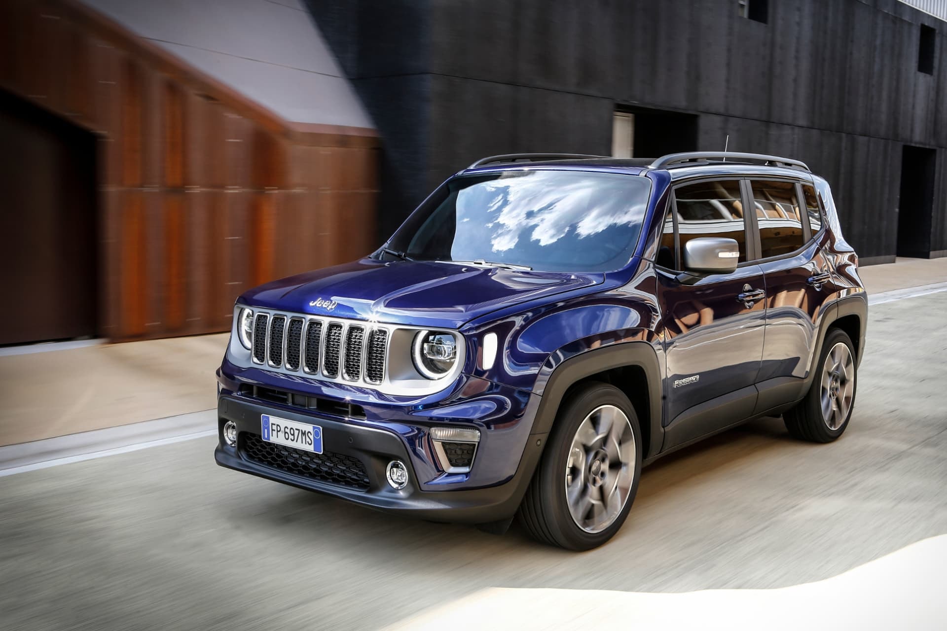 Nuevo Jeep Renegade con un diseño moderno y atractivo.