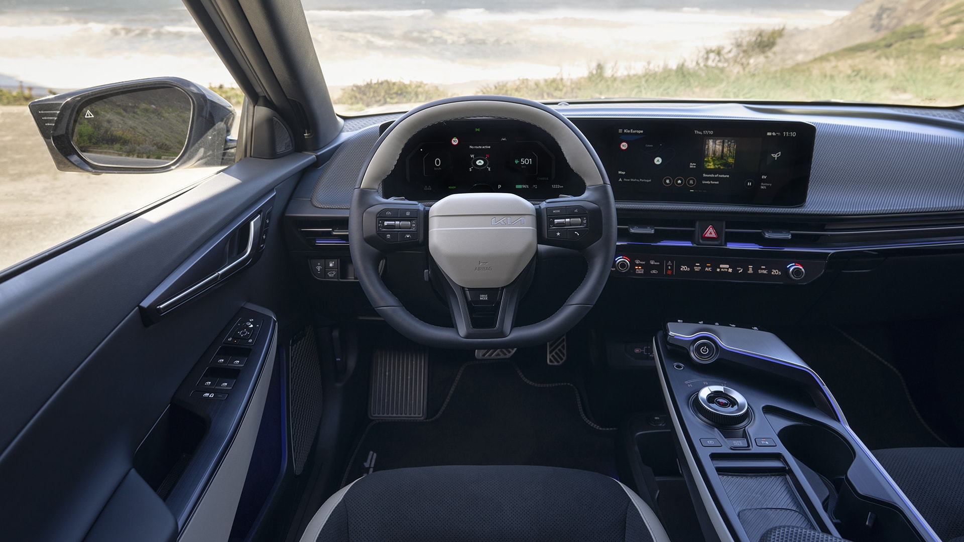 Vista frontal y lateral del Kia EV6, mostrando su diseño aerodinámico.