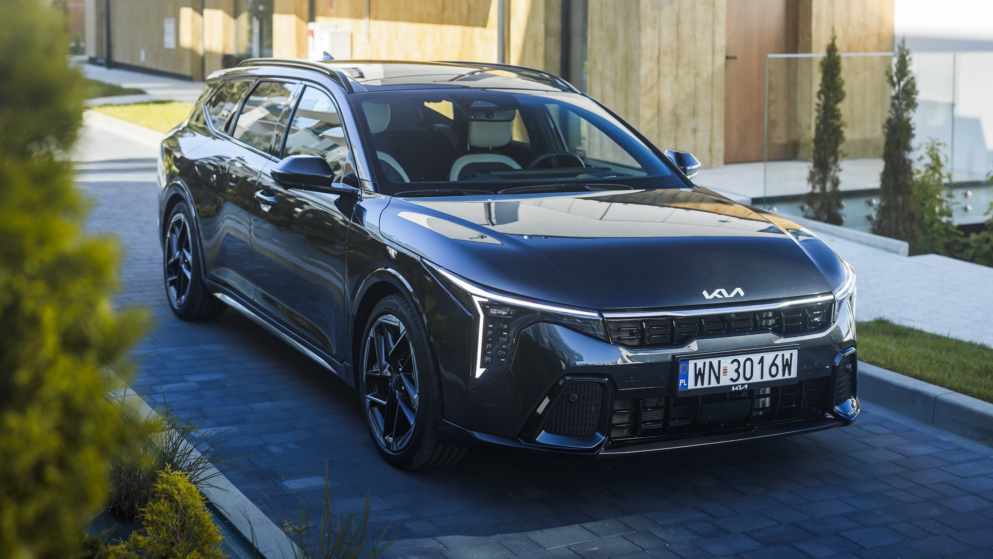 Kia K4 Sportswagon