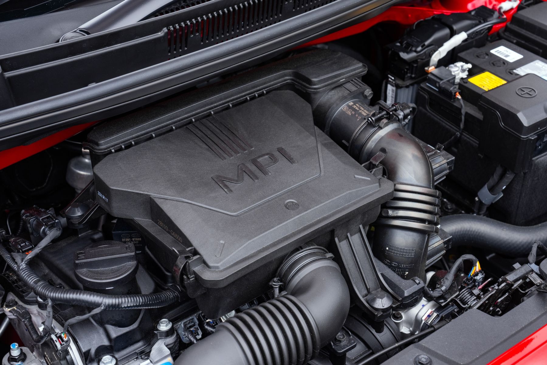 Vista lateral que refleja la elegancia y agilidad del Picanto.