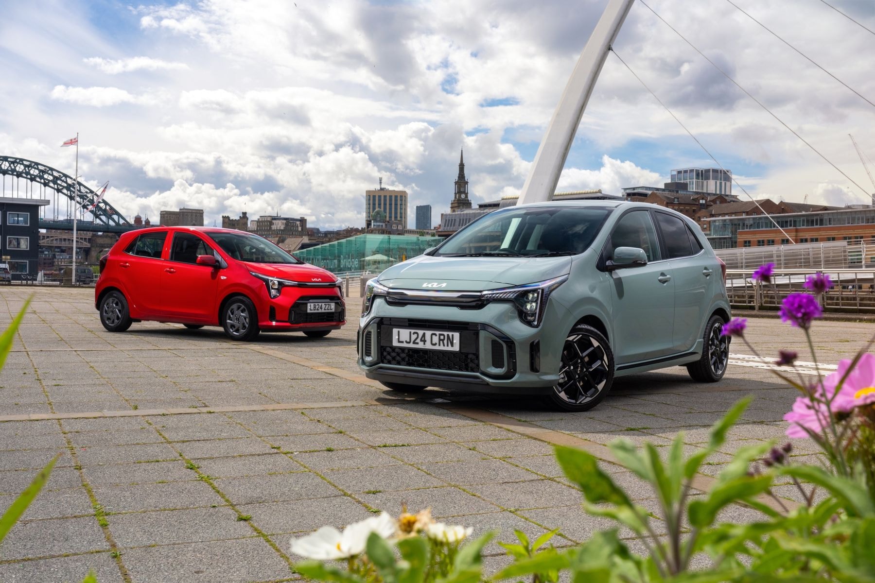 Vista trasera del Kia Picanto, con un diseño elegante y distintivo.