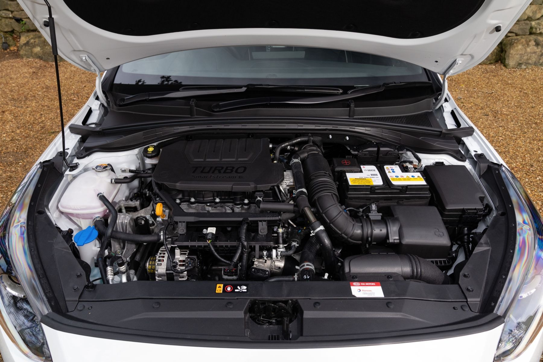 Asientos traseros del Kia Proceed, cómodos y bien diseñados para el confort.