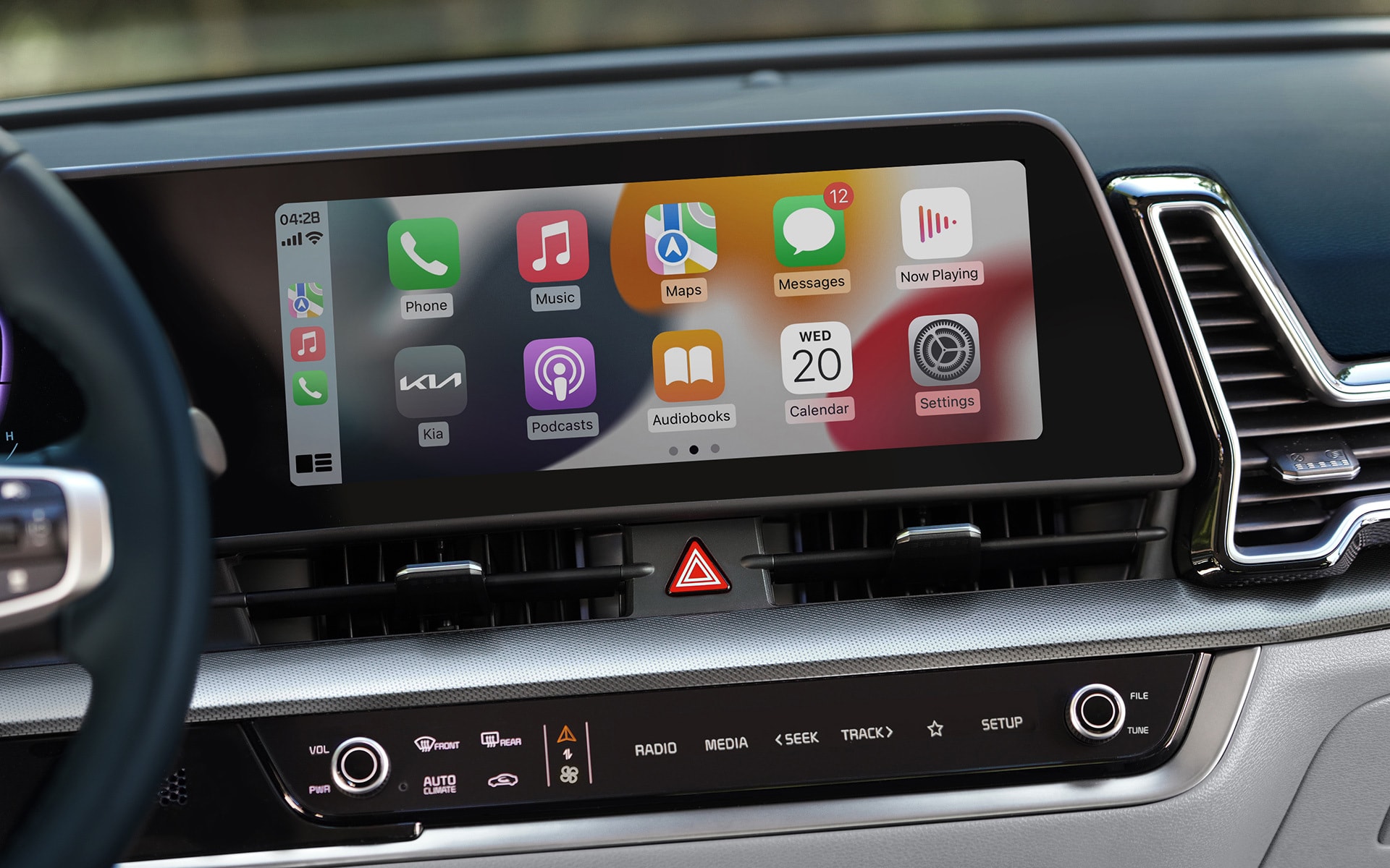 Otra vista del sistema de infotainment en el Kia Sportage híbrido.