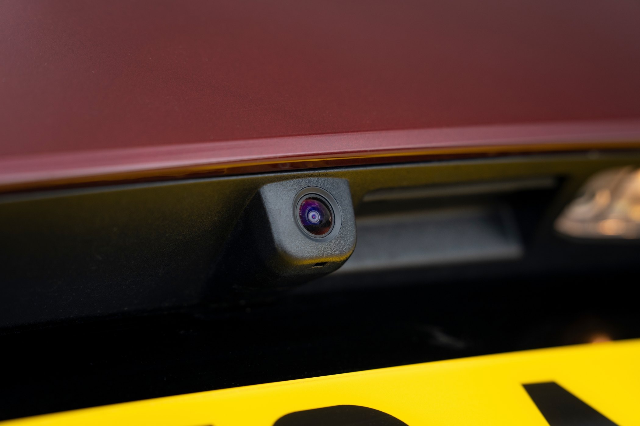 Espacio del maletero del Kia Sportage con asientos abatidos.