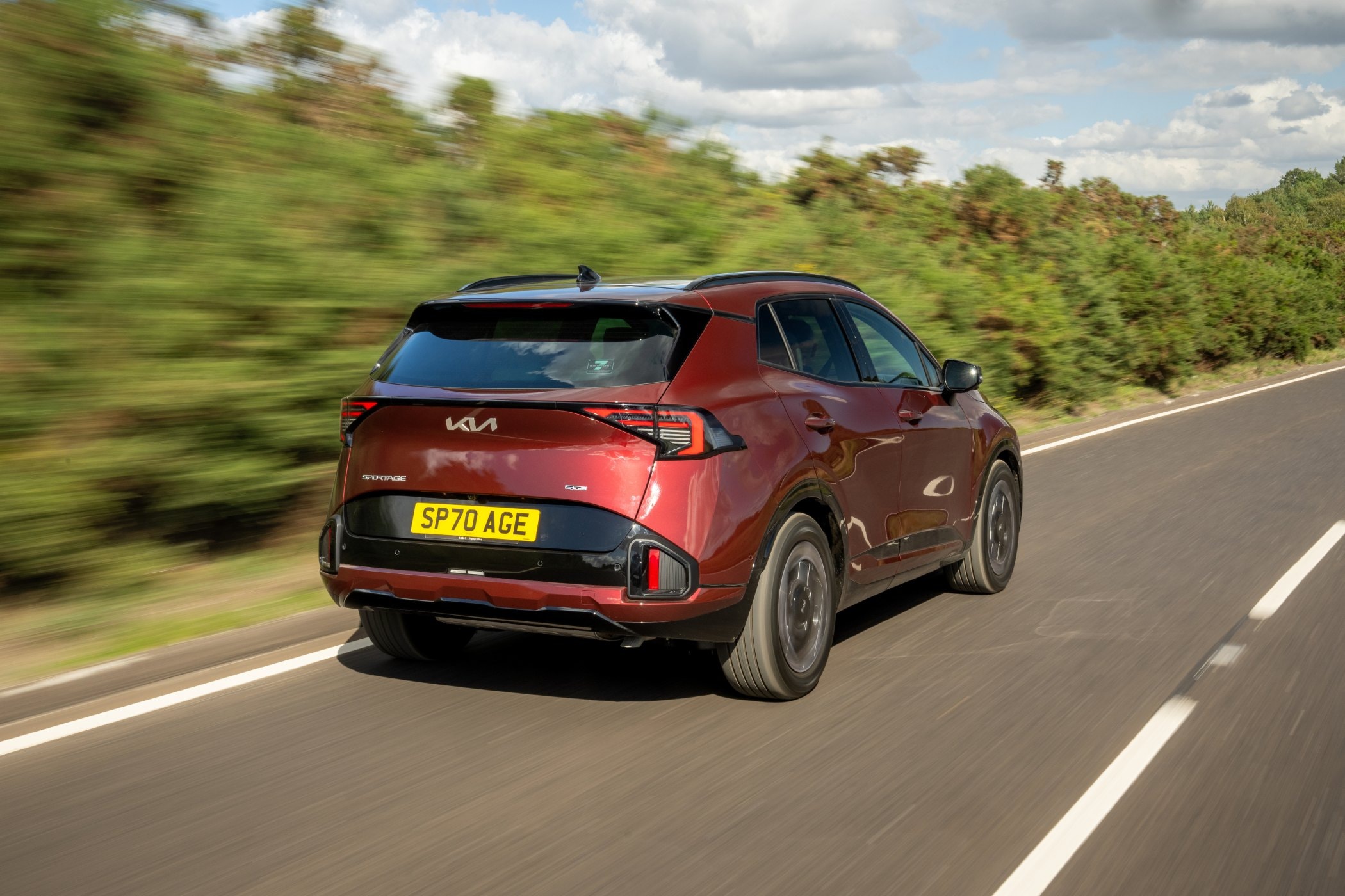 Luz trasera del Kia Sportage, con un diseño innovador y deportivo.