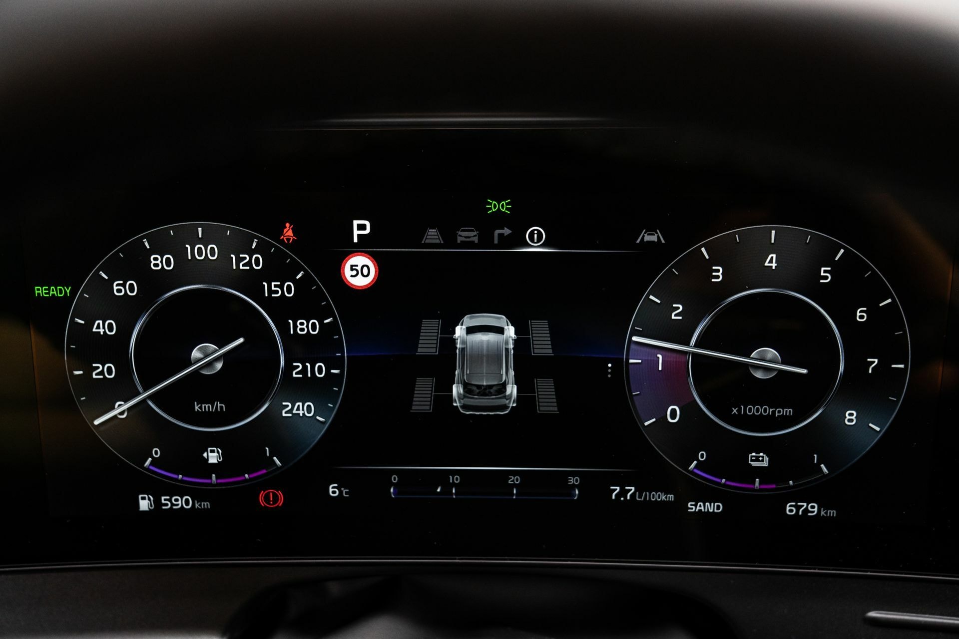 Instrumentación Kia Sportage con sistema de detección de vehículos en punto ciego.