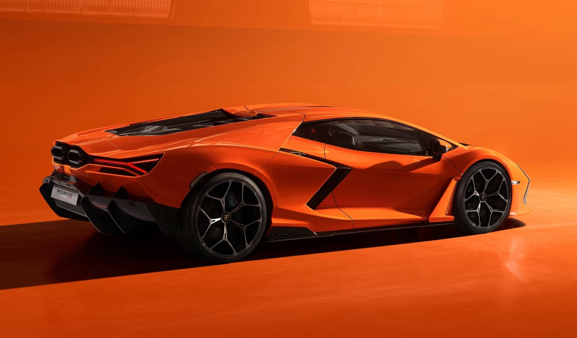 Lamborghini Revuelto