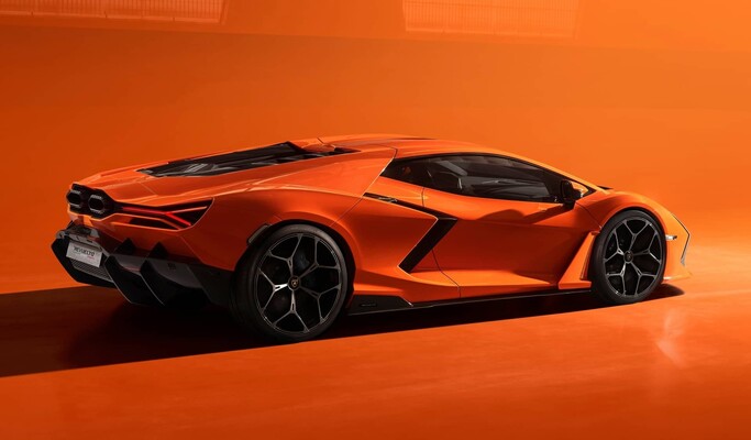 Lamborghini Revuelto Lamborghini Revuelto