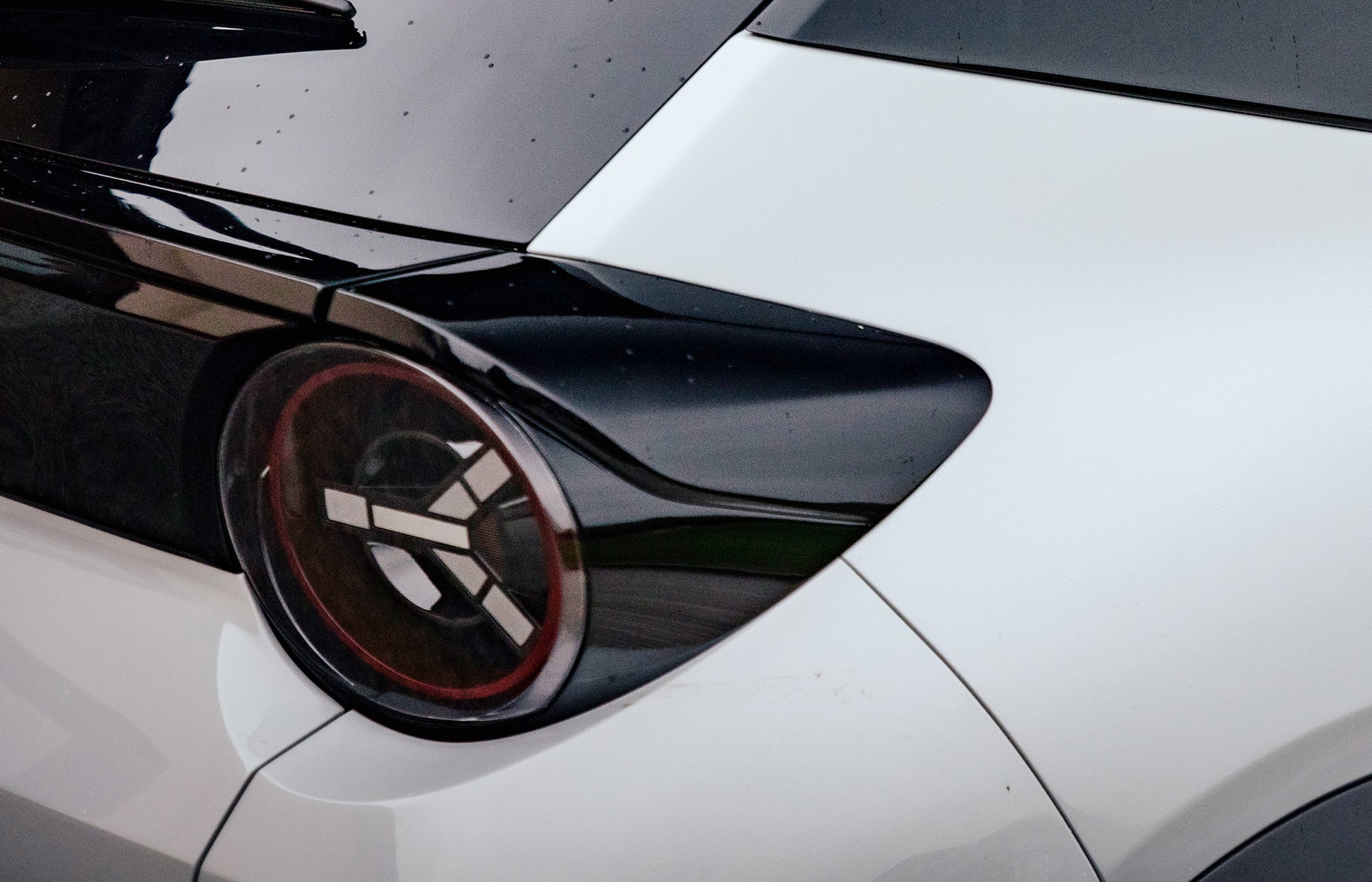 Lancia Ypsilon eléctrico