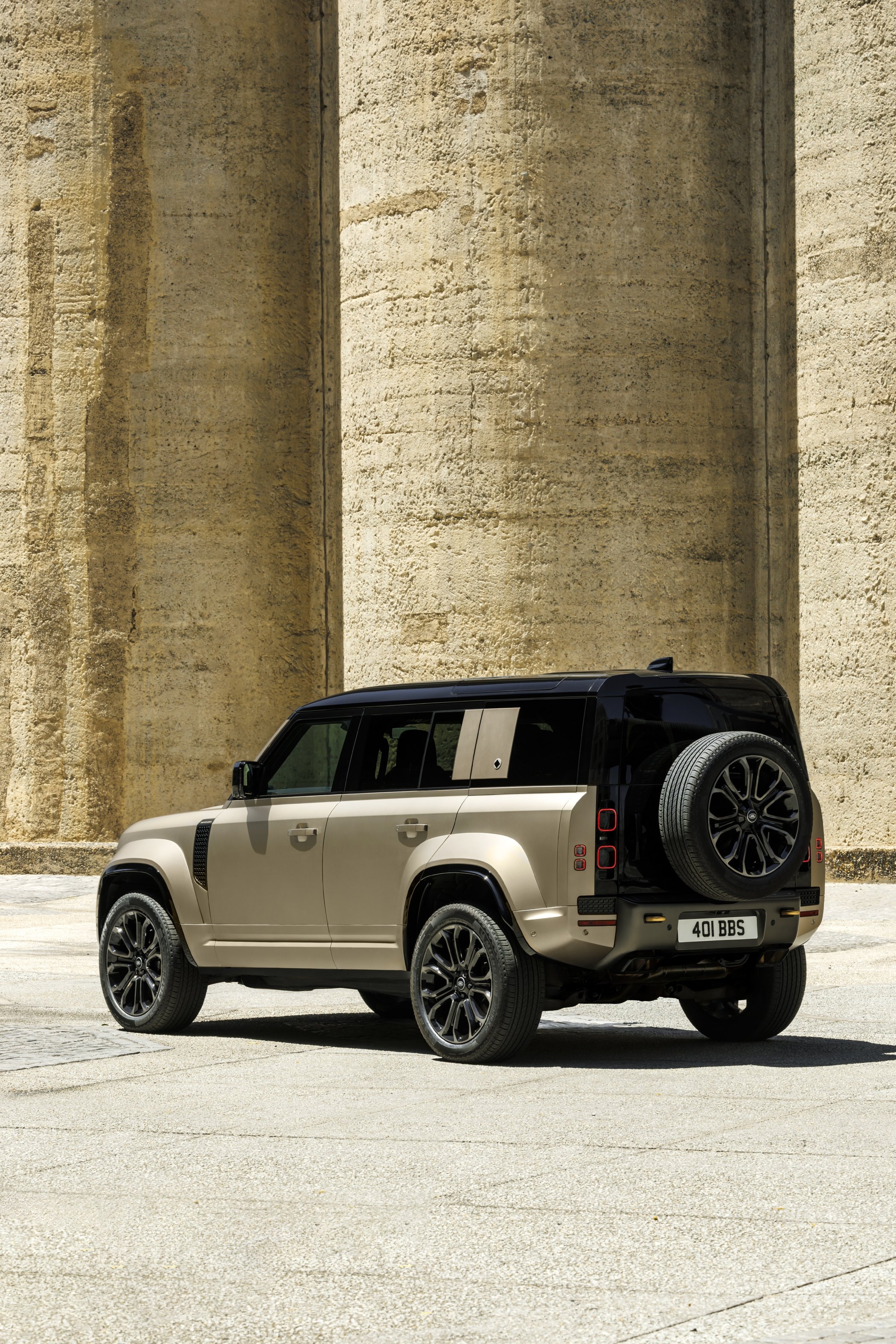 Land Rover Defender Híbrido