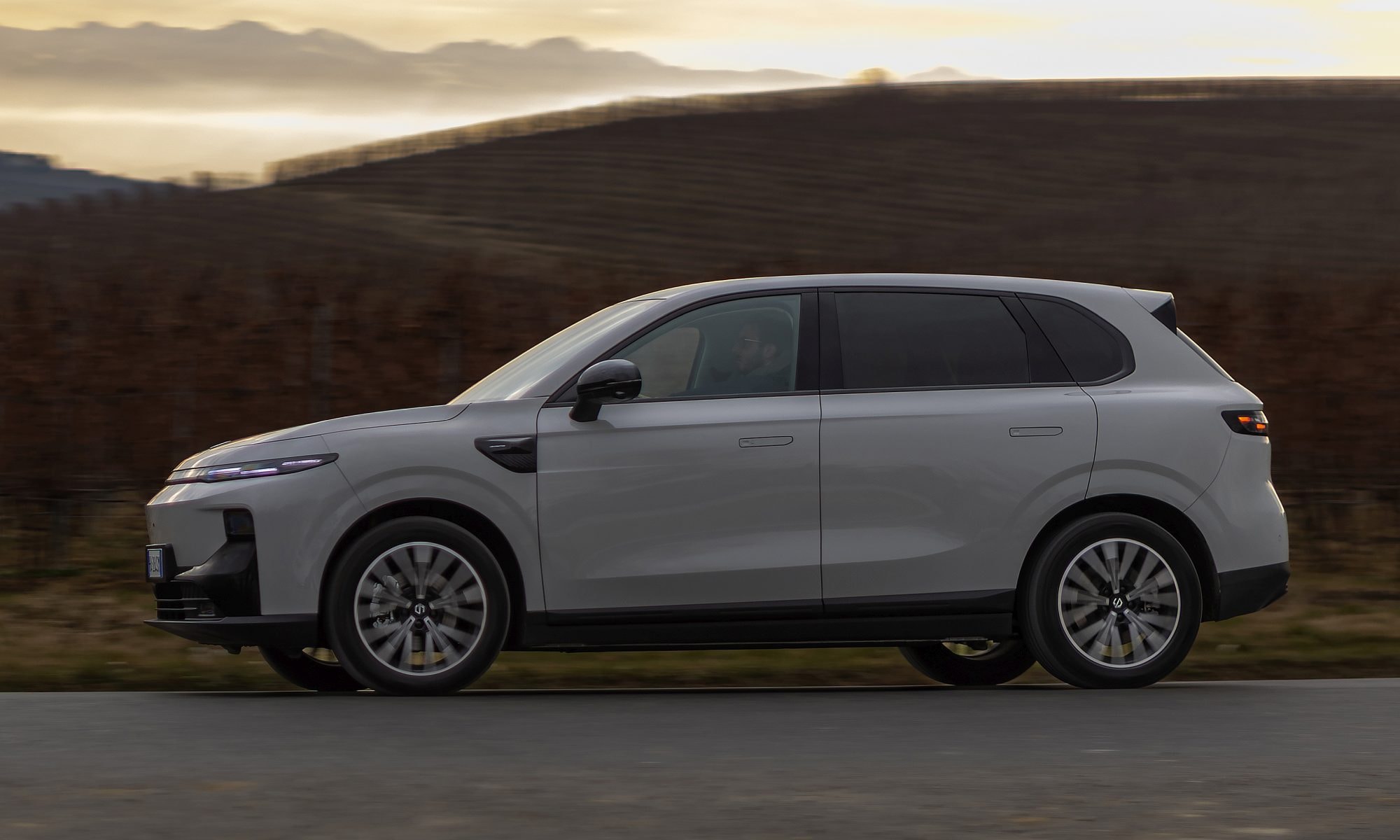 Leapmotor B10 híbrido