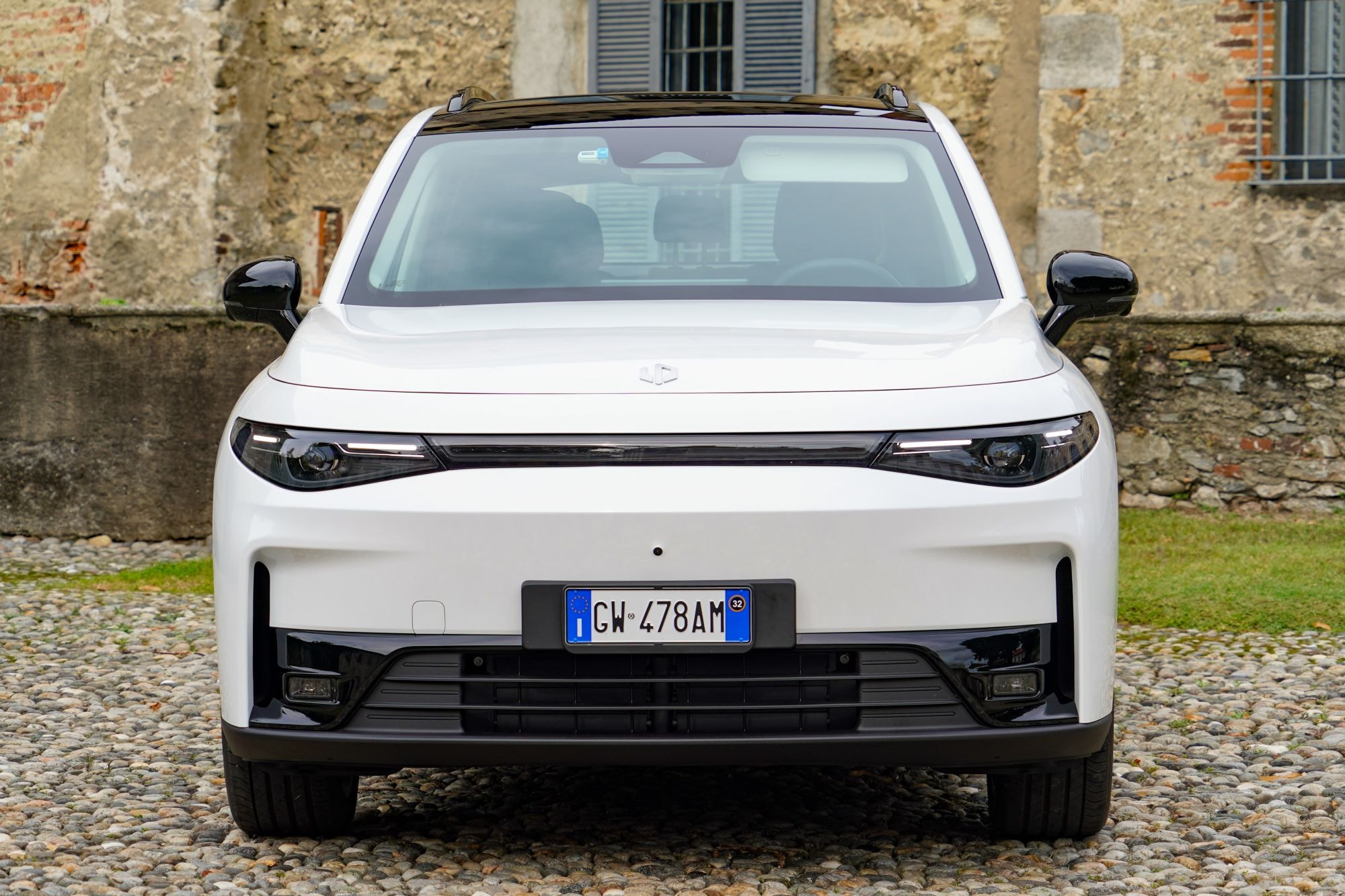 Maletero del Leapmotor C10, resaltando su capacidad y versatilidad.