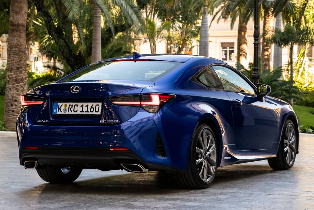Lexus RC