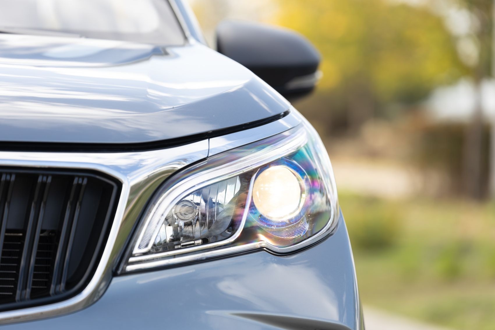 Asientos delanteros del Livan X3 Pro, con un diseño ergonómico y comodidad.