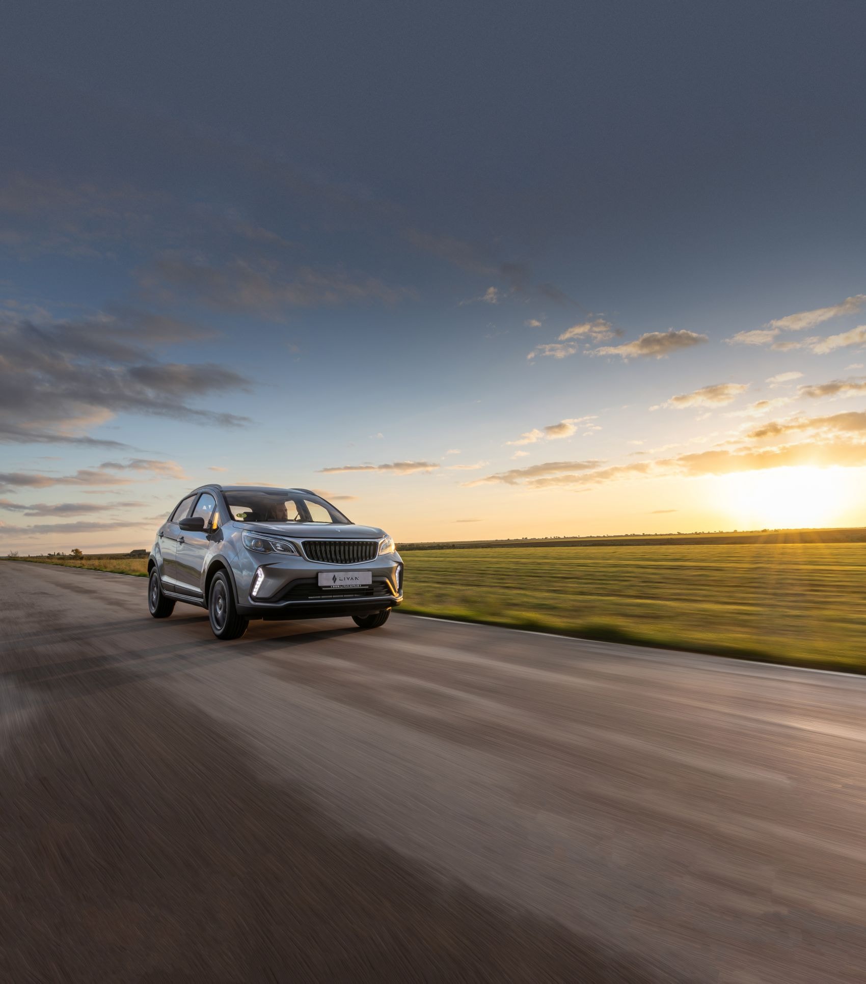 Ángulo de la parte trasera del Livan X3 Pro, que muestra su diseño moderno.