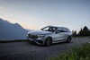 Perfil del Mercedes Clase E Estate al anochecer, luces y sombras que acentúan su diseño. Perfil del Mercedes Clase E Estate al anochecer, luces y sombras que acentúan su diseño.