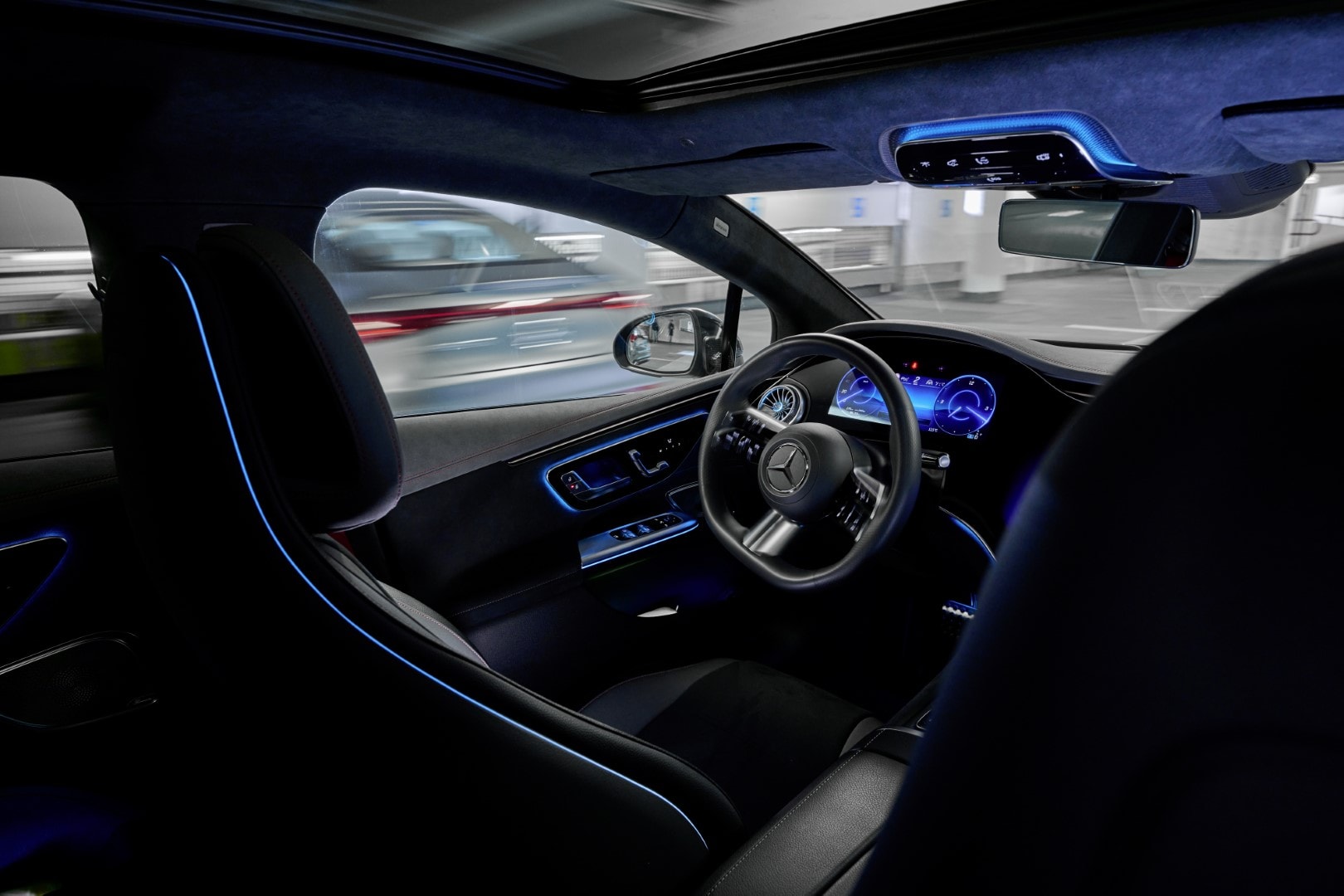 Perspectiva del conductor, ergonomía y tecnología de vanguardia.