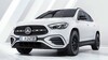 Vista frontal y lateral del Mercedes GLA Híbrido, elegancia y deportividad. Vista frontal y lateral del Mercedes GLA Híbrido, elegancia y deportividad.