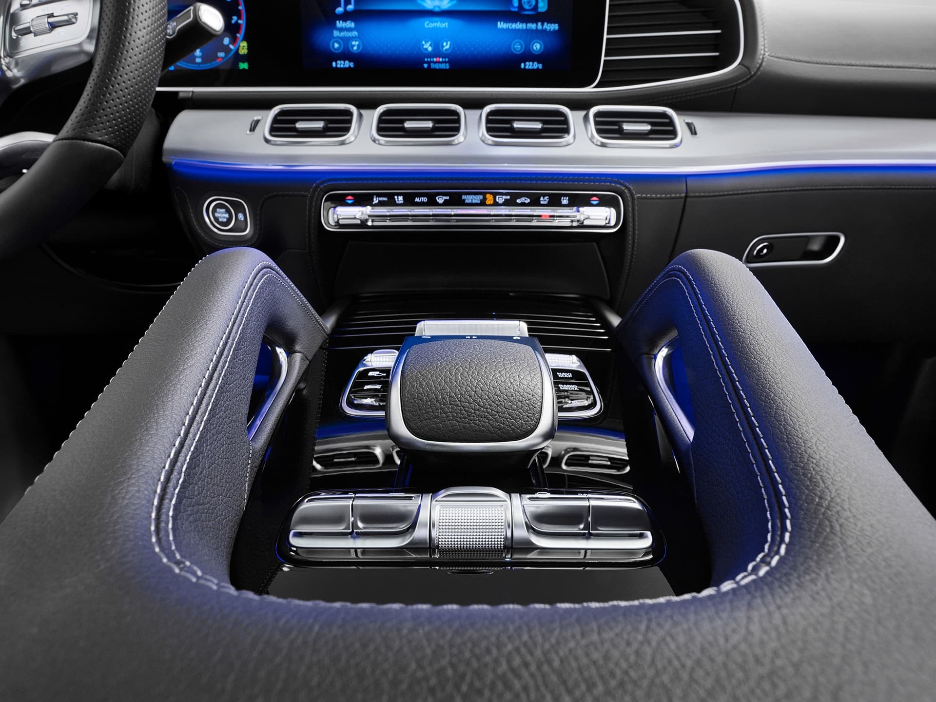 Vista de la consola central del GLE, destacando su ergonomía.