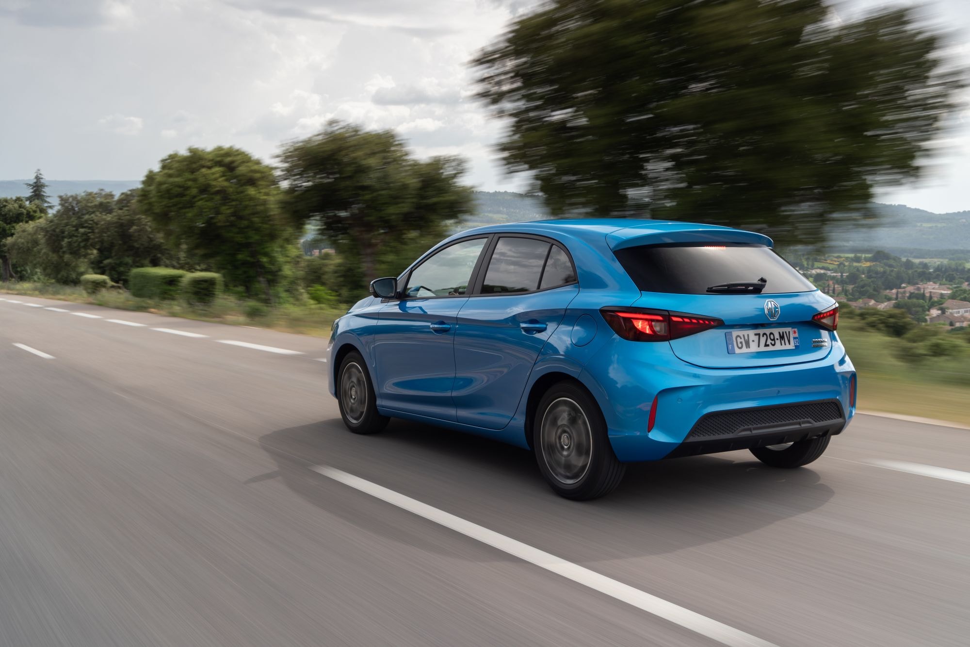 Selector de marchas elegante en el MG 3, combinando funcionalidad y estilo.