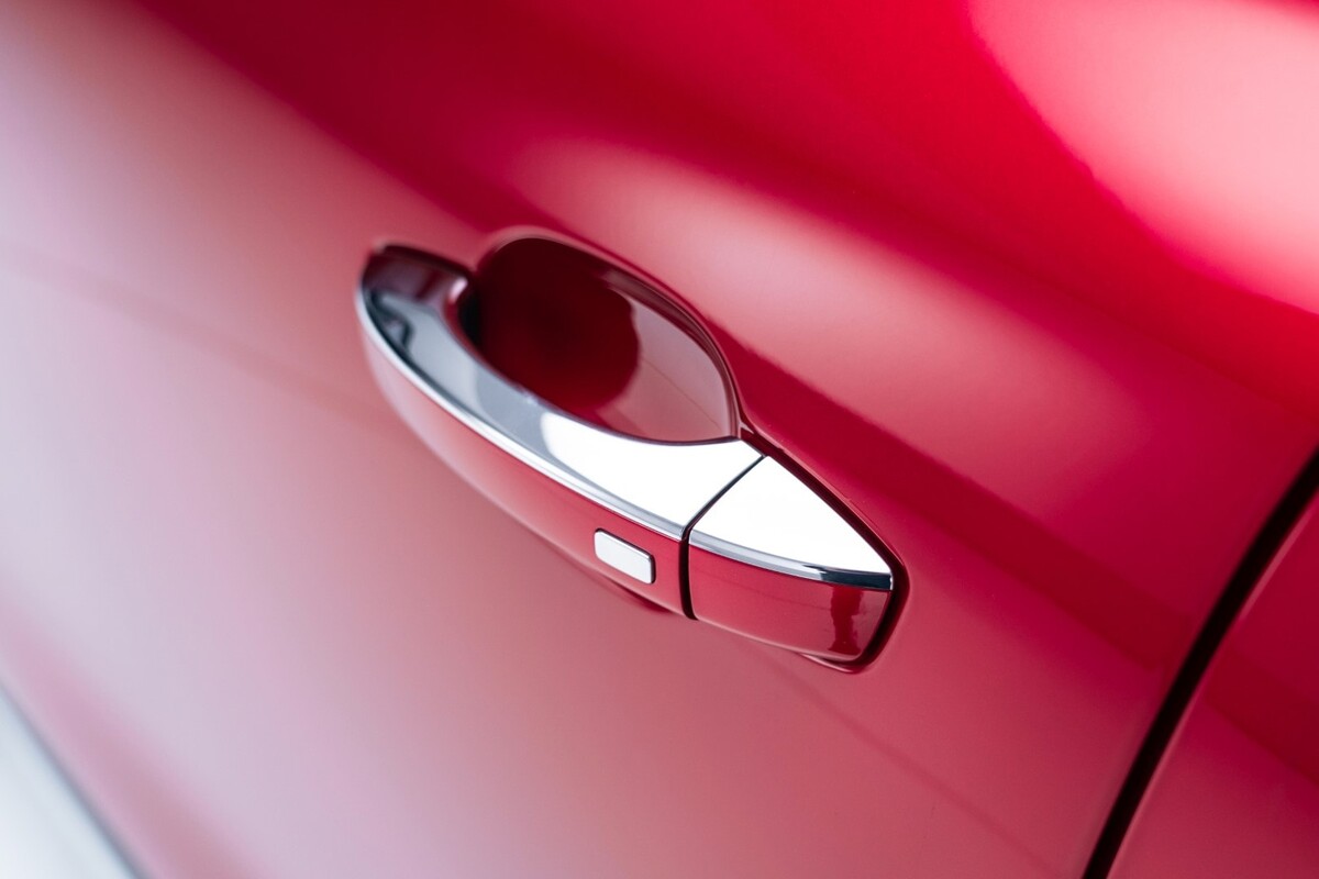 Primer plano de los asientos del MG HS Híbrido, diseño ergonómico. Primer plano de los asientos del MG HS Híbrido, diseño ergonómico.