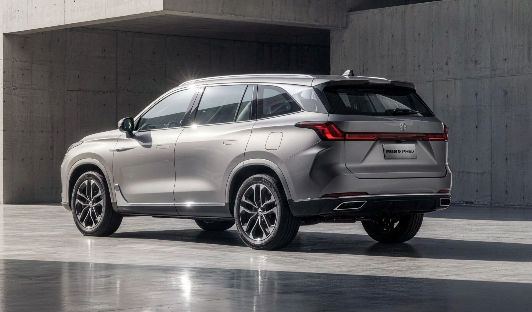 MG S9 híbrido