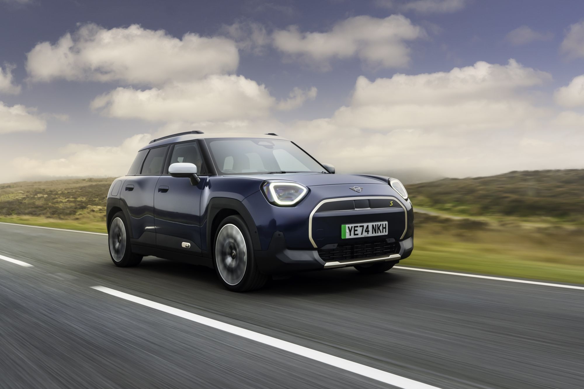 Luz trasera del MINI Aceman, con un diseño que captura la modernidad.