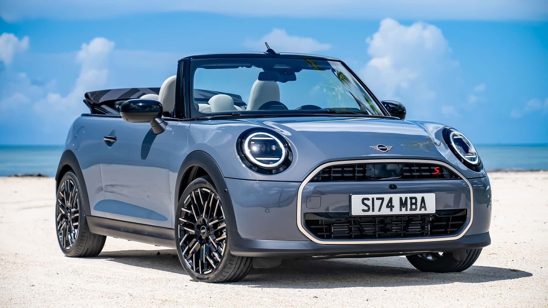 MINI Cabrio