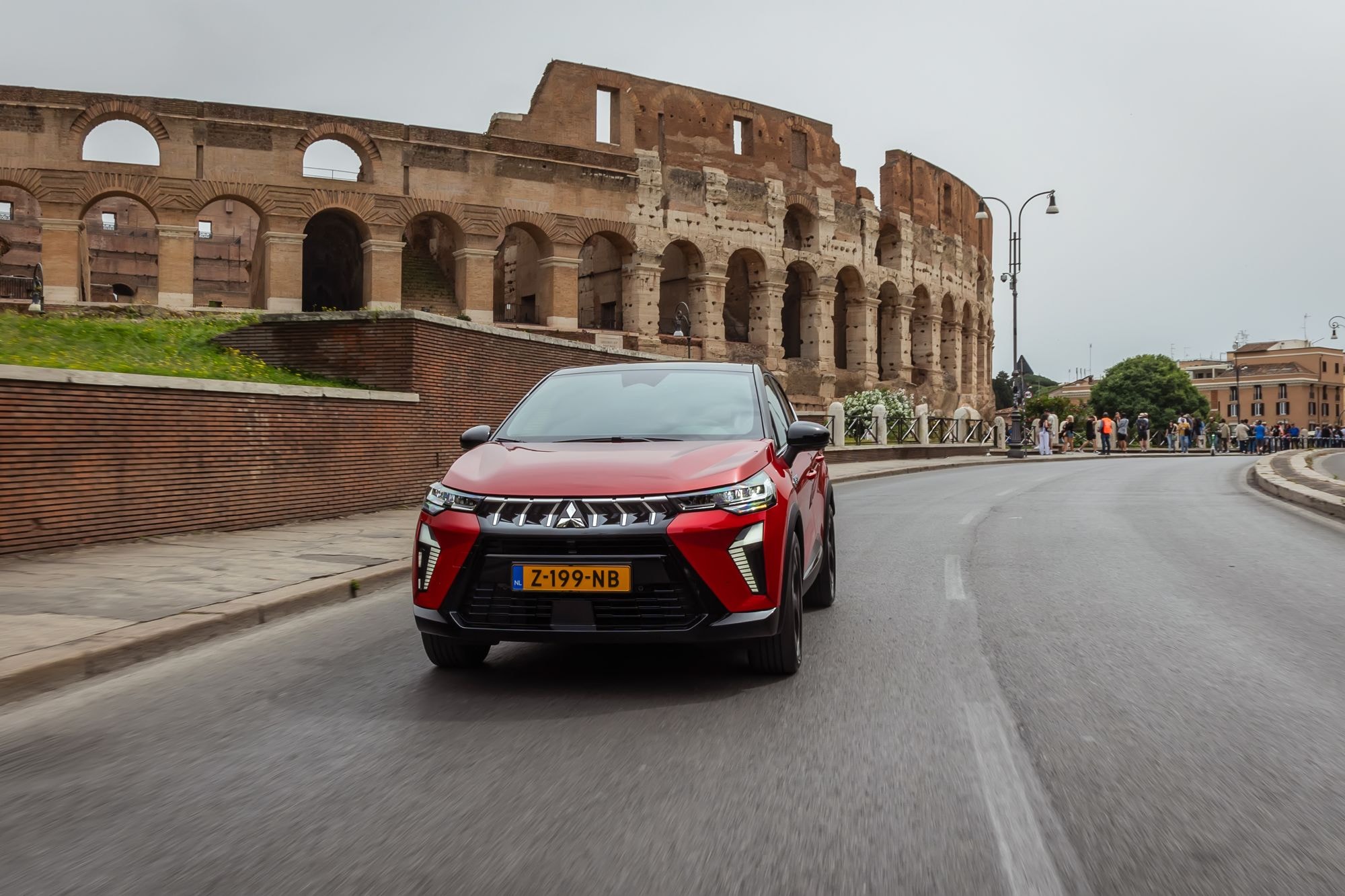 La fusión de diseño y rendimiento en el clásico paisaje romano.