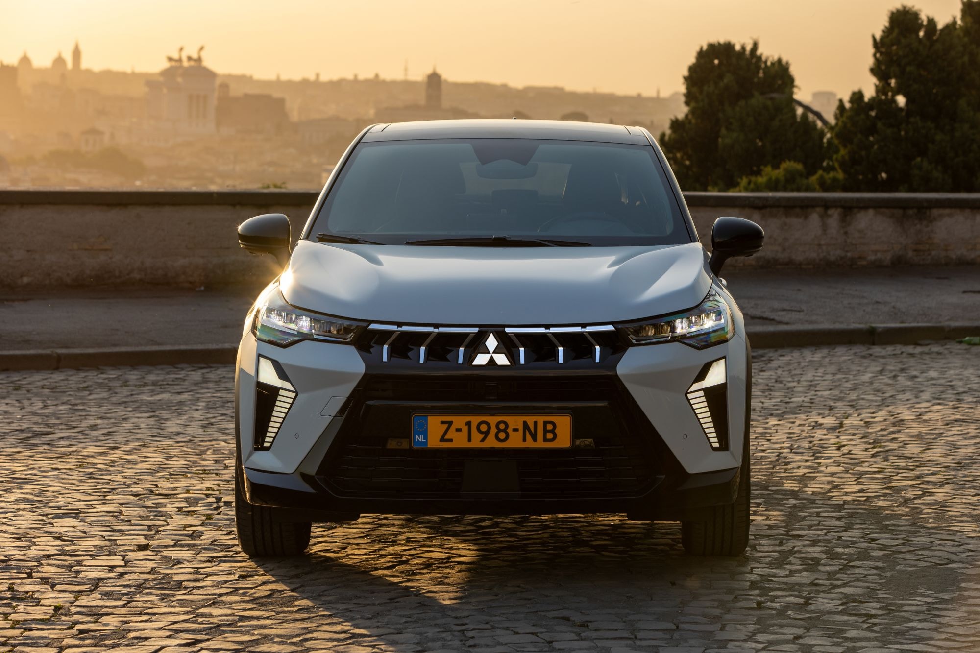 Estilo trasero del Mitsubishi ASX, una combinación de modernidad y estilo.